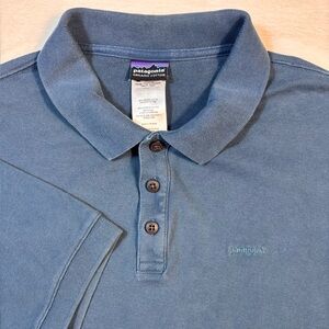 Patagonia Polo Shirt Men's Medium Blue 100% Organic Cotton Short Sleeve Buttons
